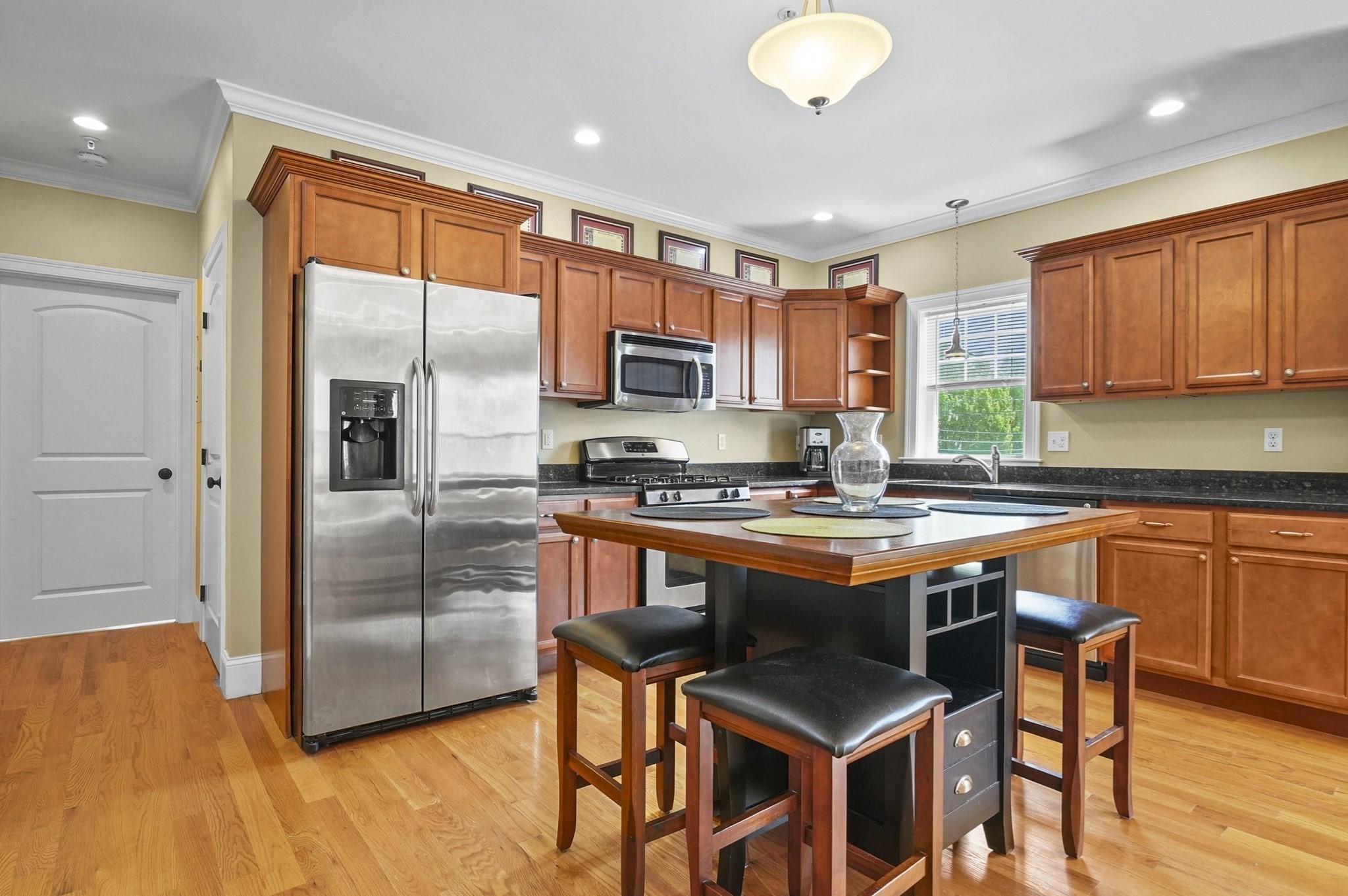 waltham - #73380877