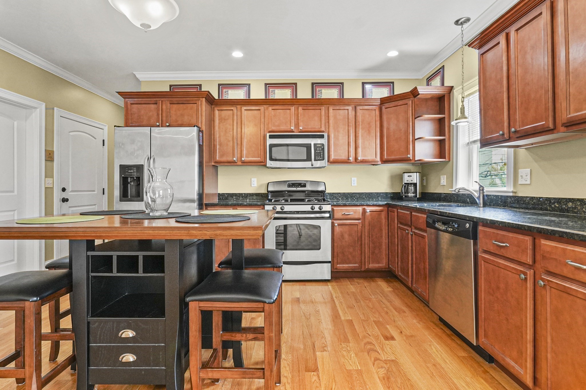 waltham - #73380877