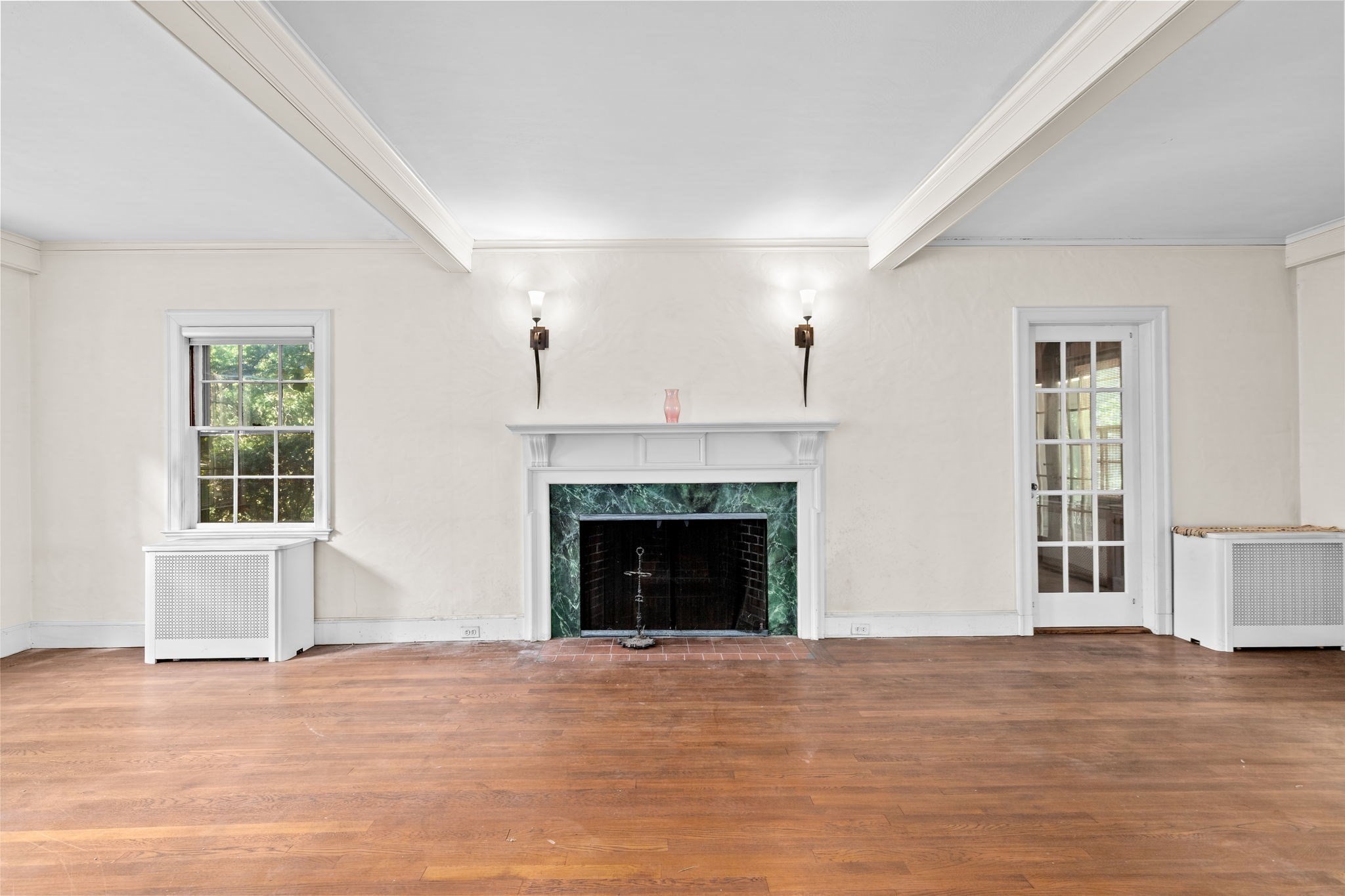 wellesley - #73381446