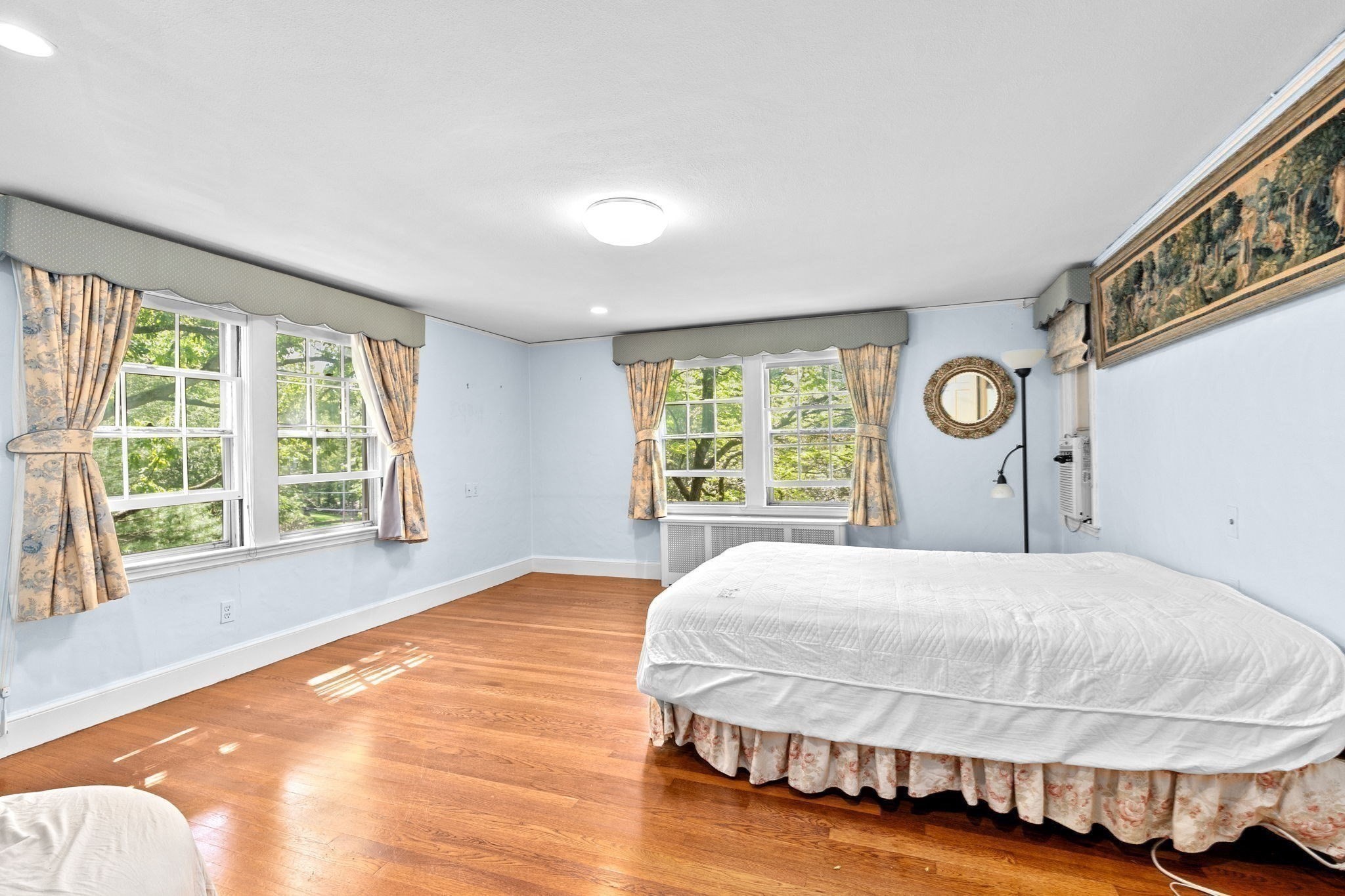 wellesley - #73381446