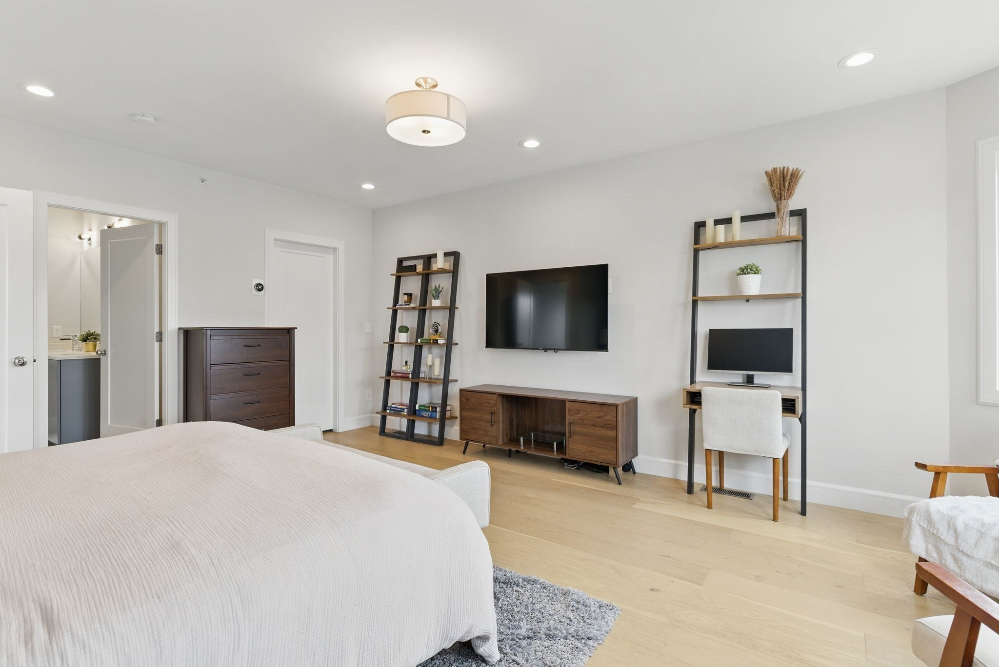 roxbury - #73381636