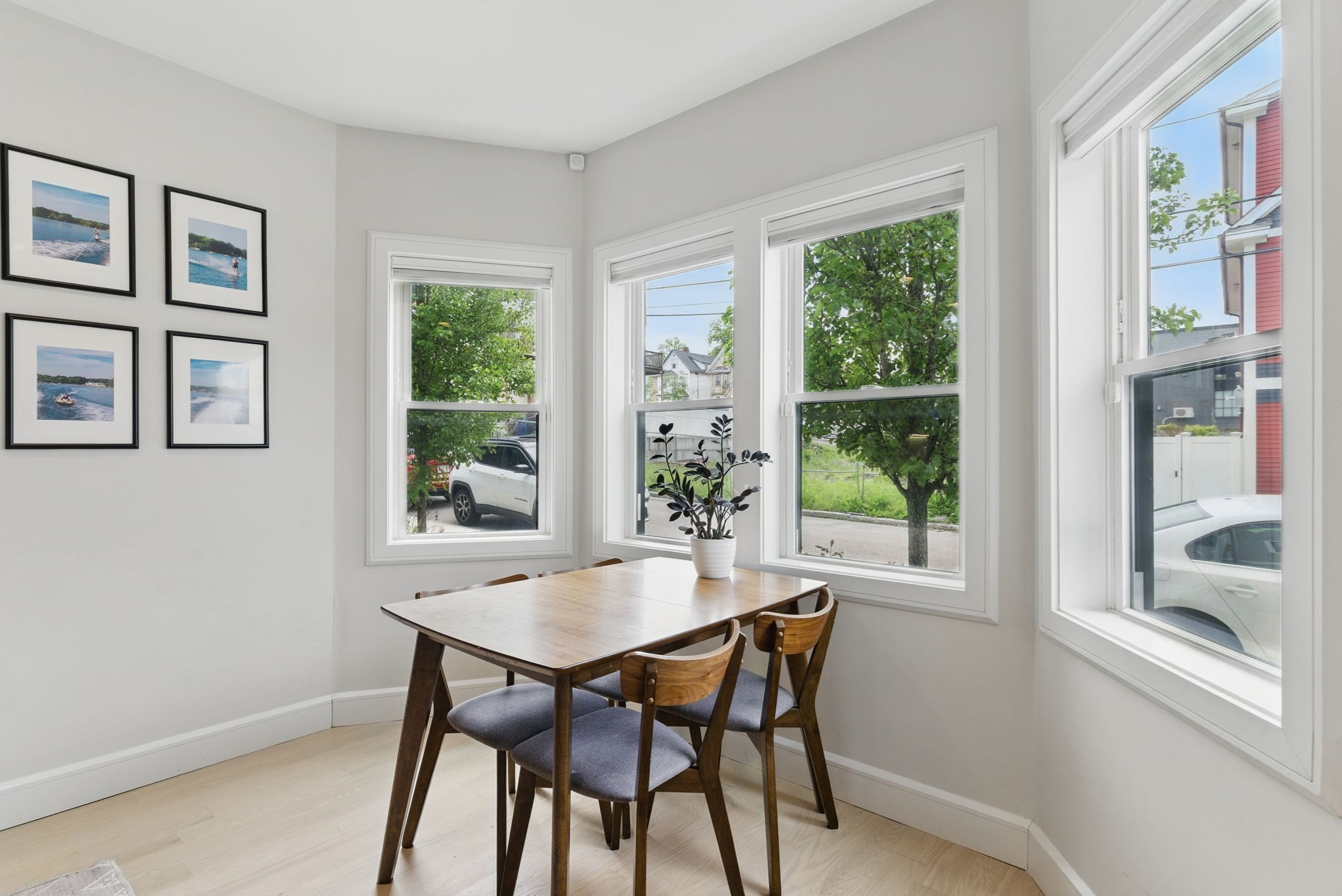 roxbury - #73381636