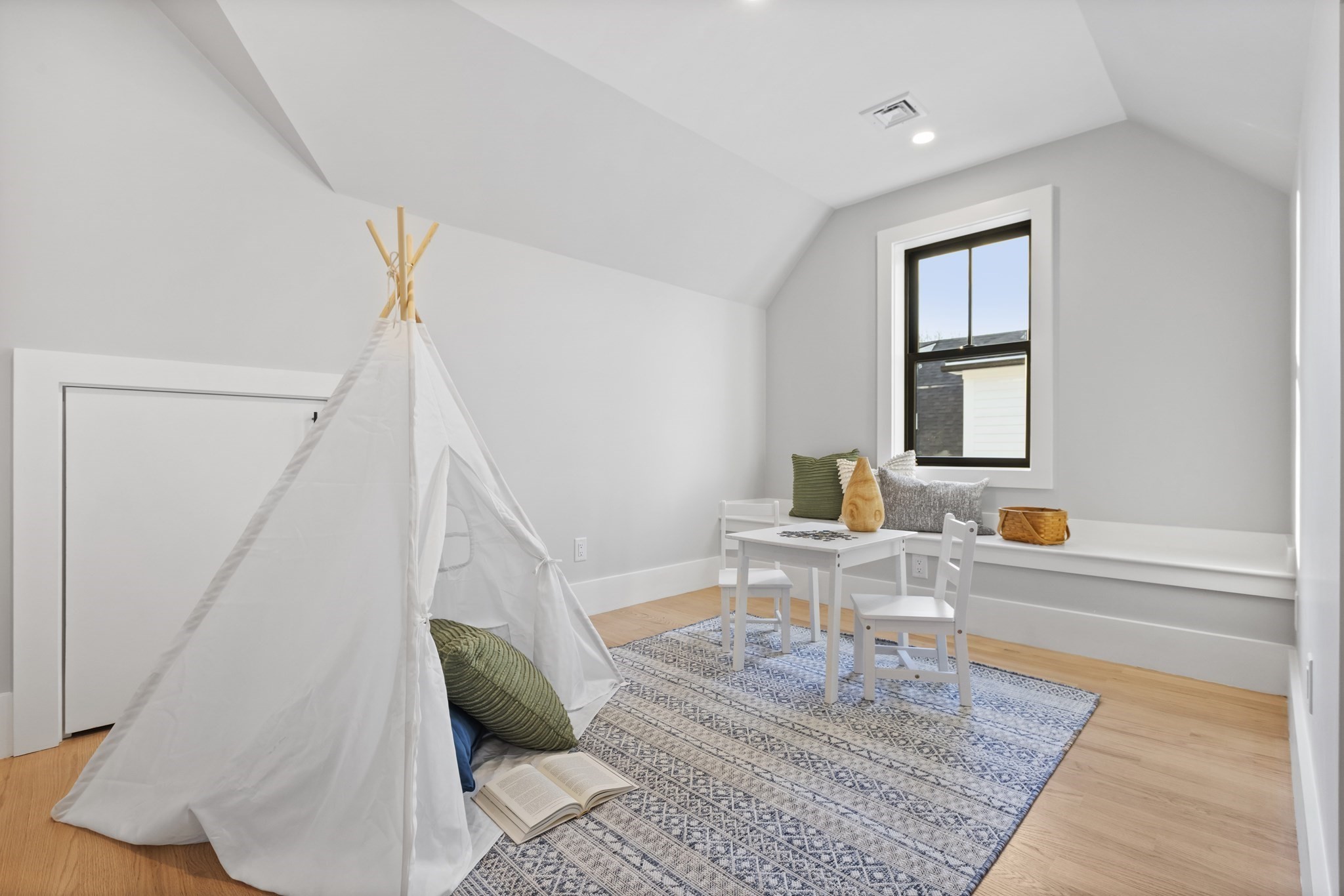 10 Webber Avenue Unit 1A, Bedford, MA 01730 - Image 21