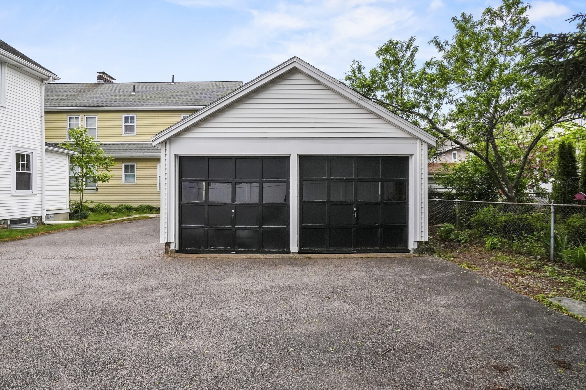 waltham - #73381819