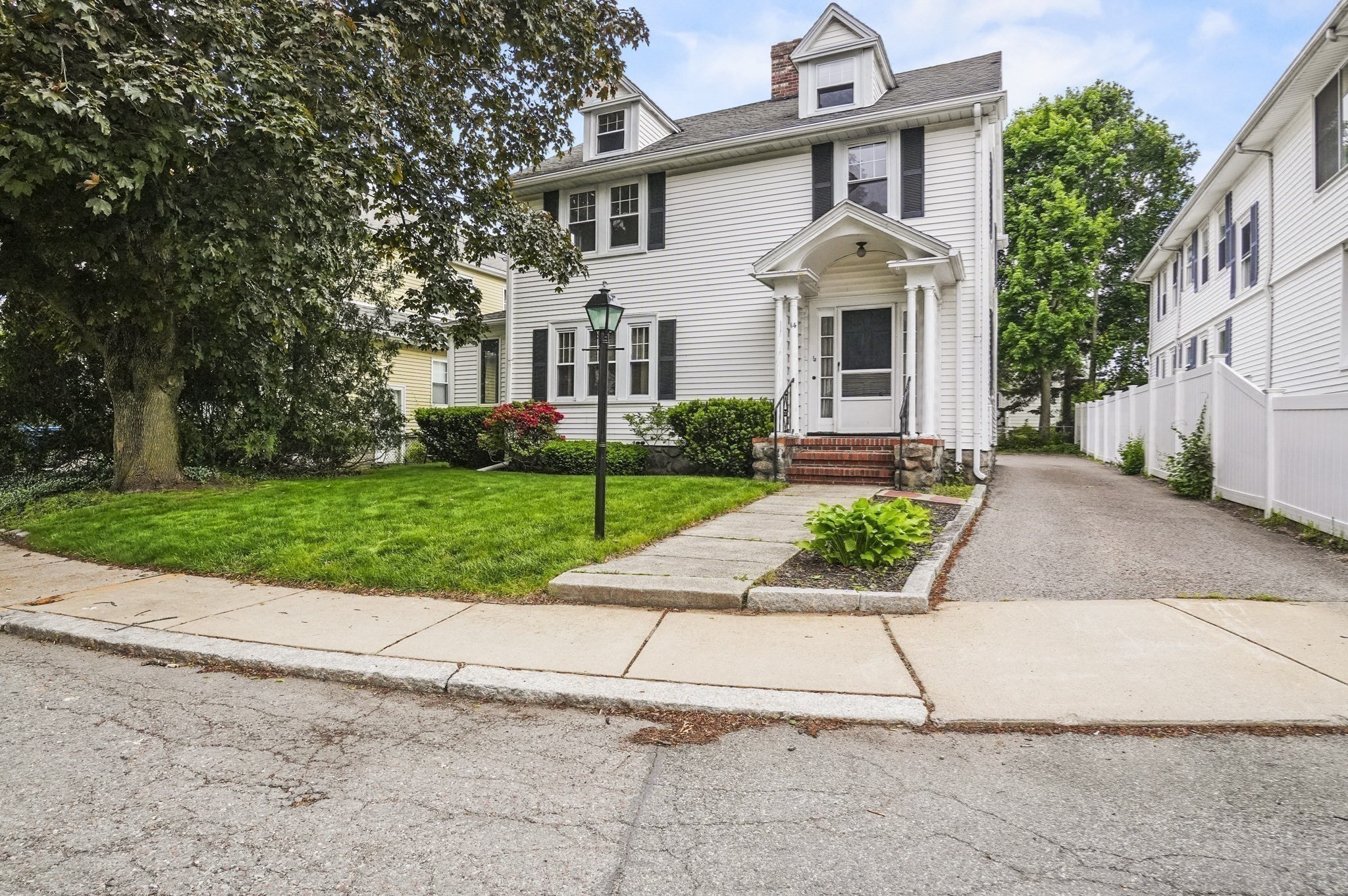 waltham - #73381819