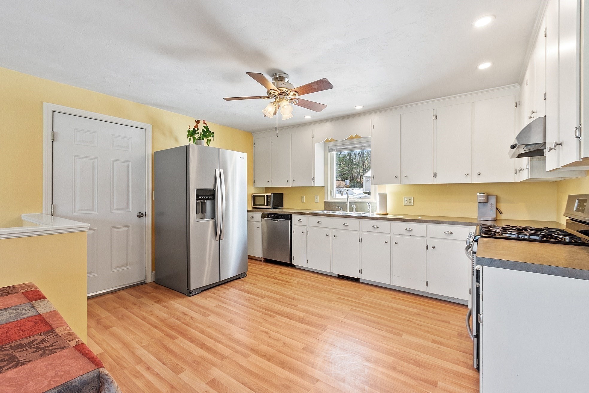 40 Flaggler Rd, Leominster, MA 01453 - Image 2