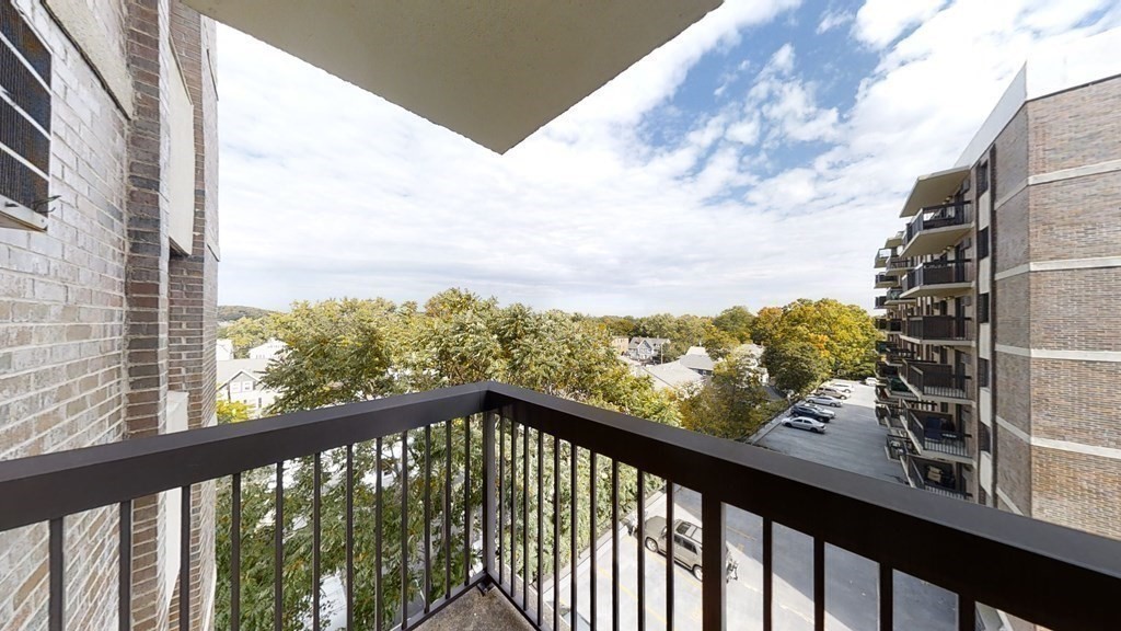 164 Galen St Unit 65, Watertown, MA 02472 - Image 3