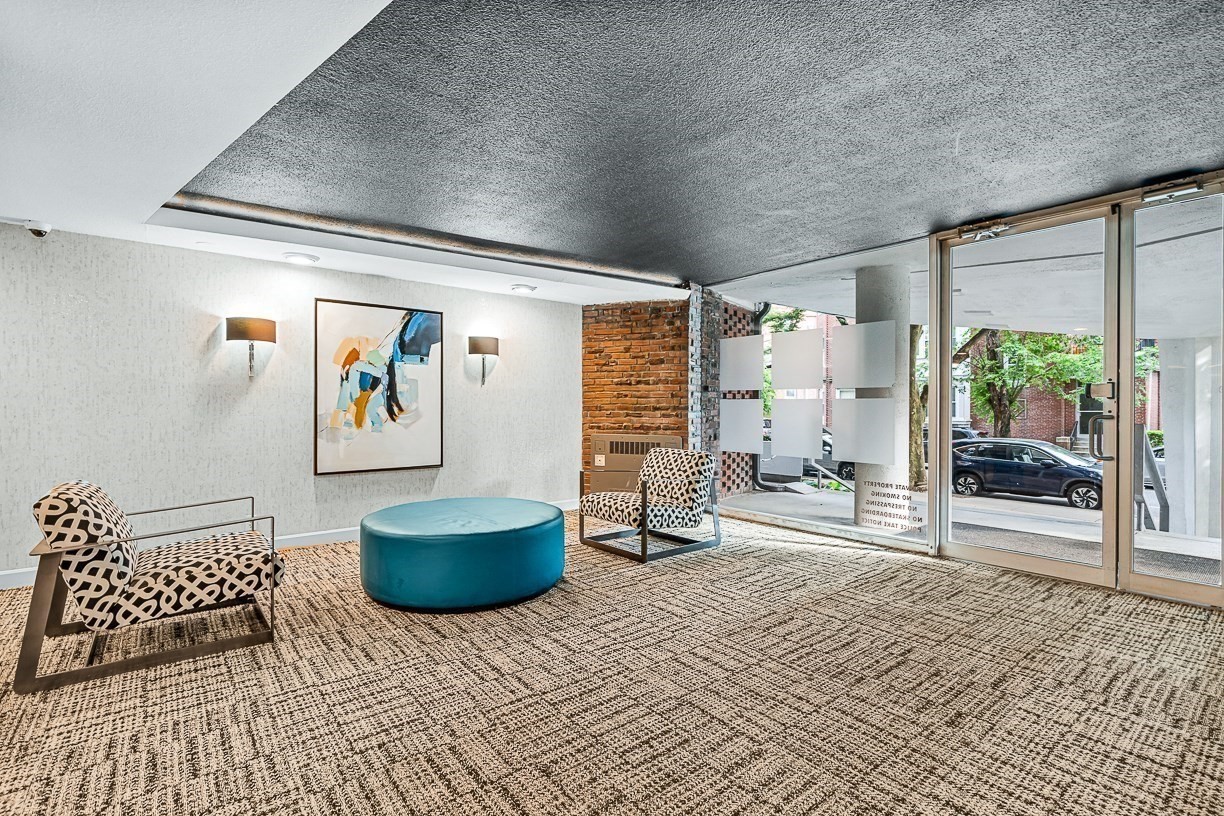 brookline - #73382021