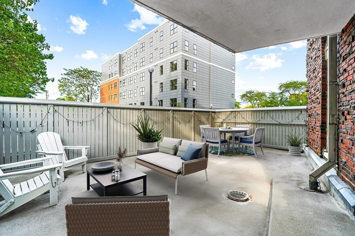 brookline - #73382021