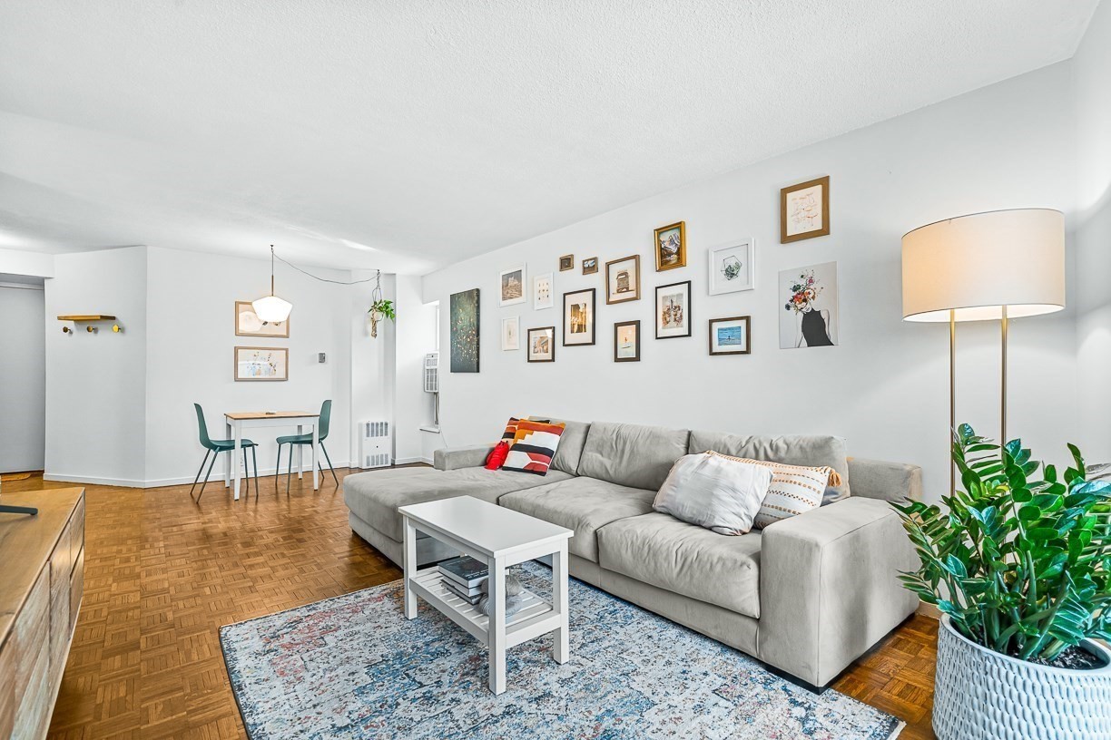 brookline - #73382021