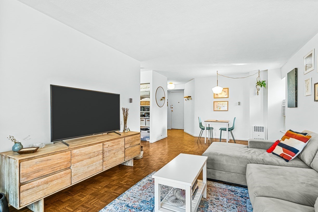 brookline - #73382021