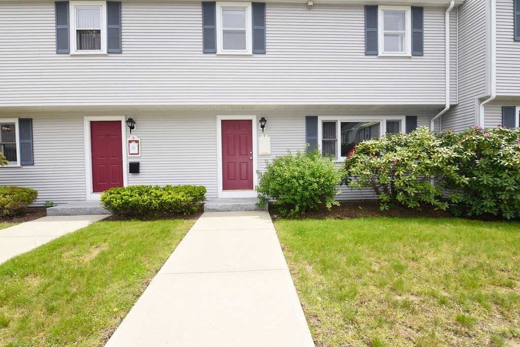 pembroke - #73382262