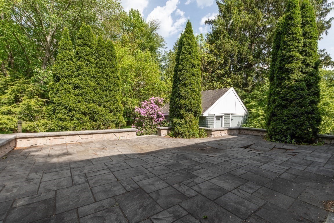 wellesley - #73382406