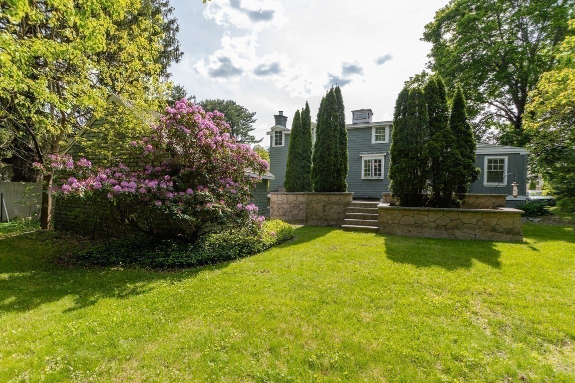 wellesley - #73382406
