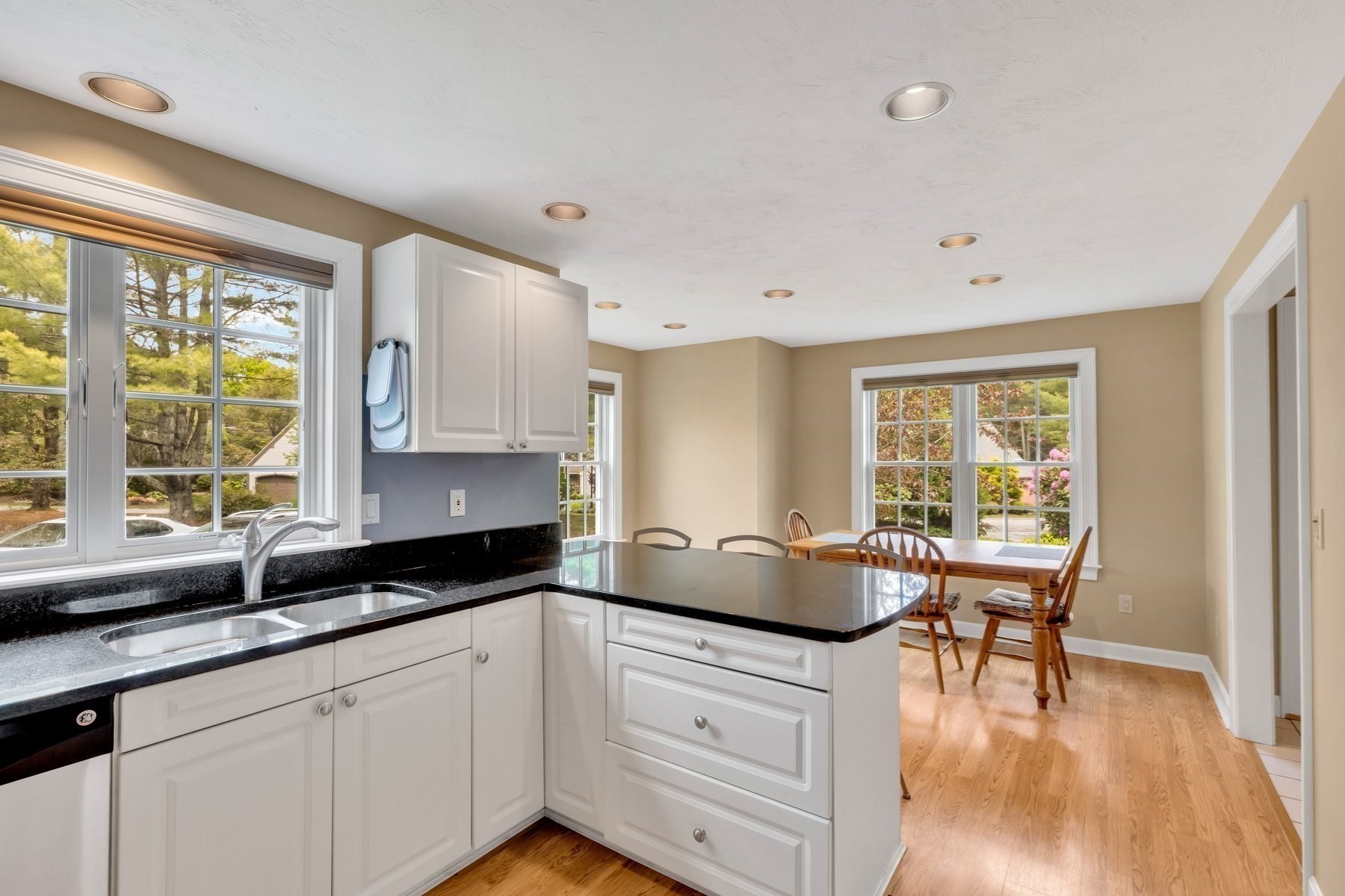 mashpee - #73382670