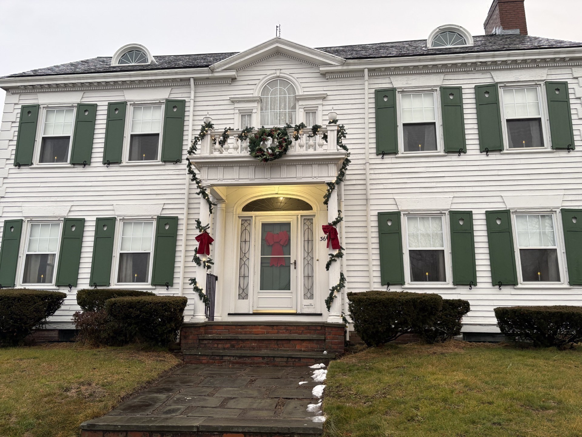 36 Underwood St, Pawtucket, RI 02860 - Image 2