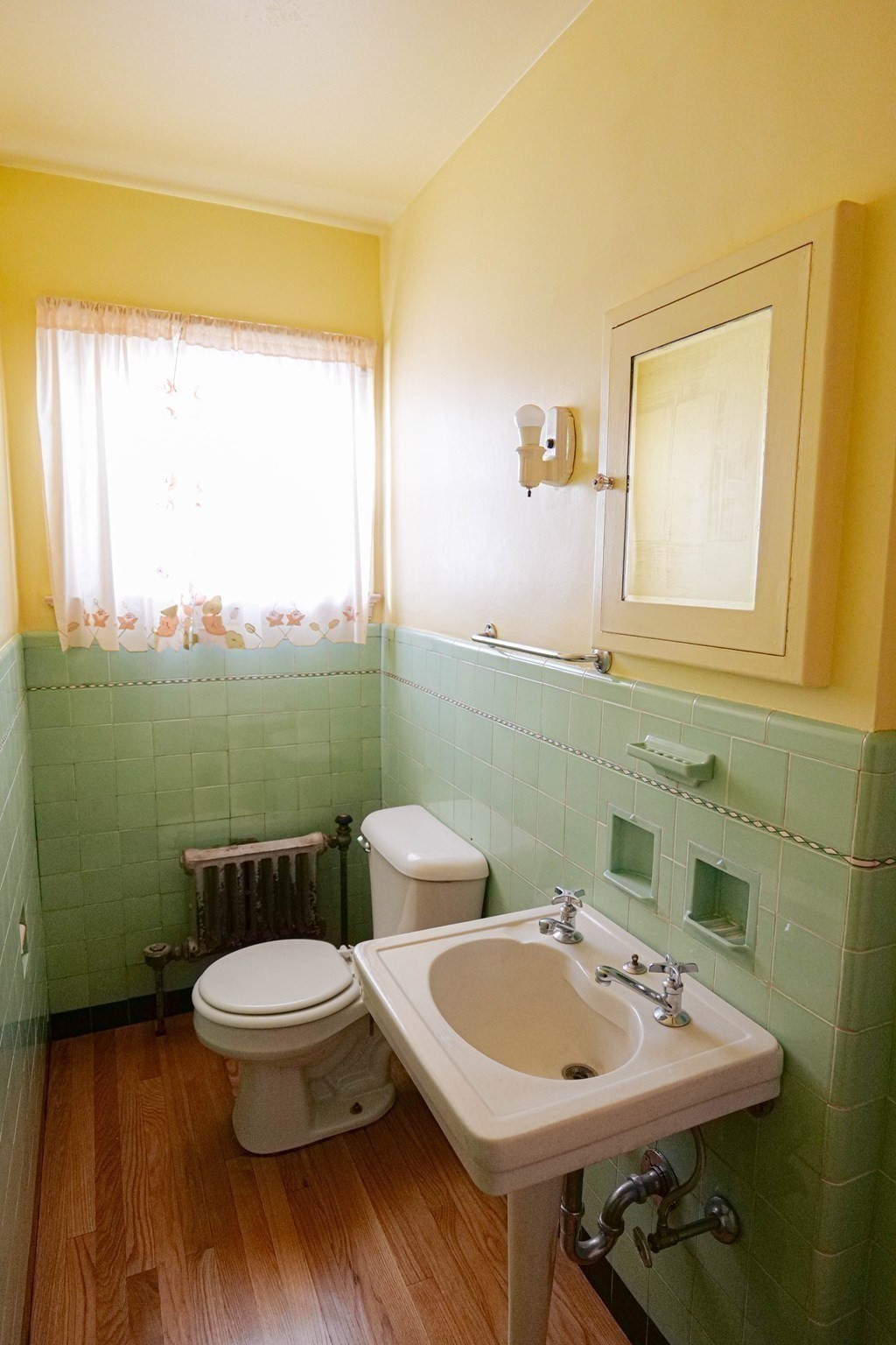 36 Underwood St, Pawtucket, RI 02860 - Image 25