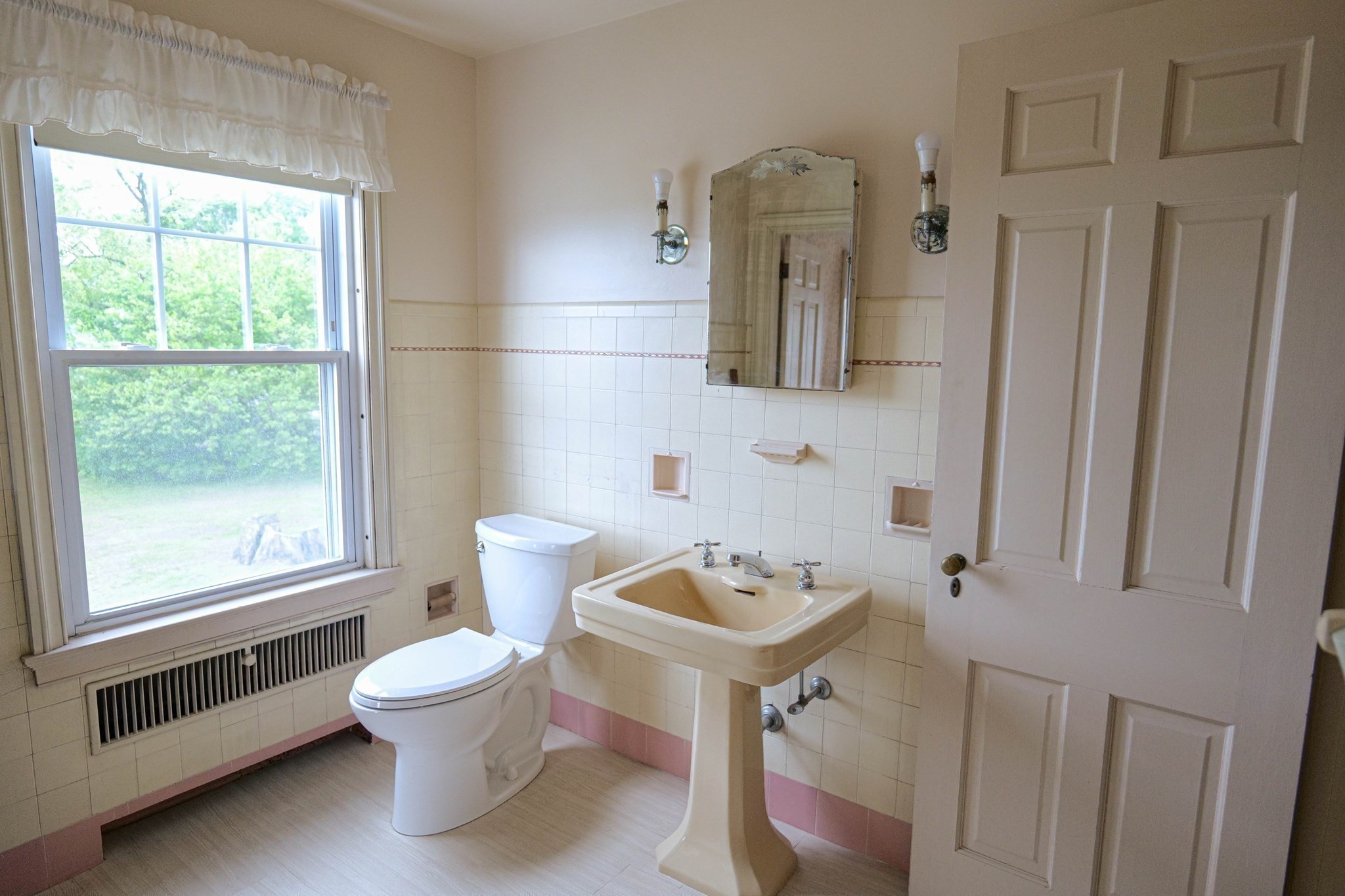 36 Underwood St, Pawtucket, RI 02860 - Image 36