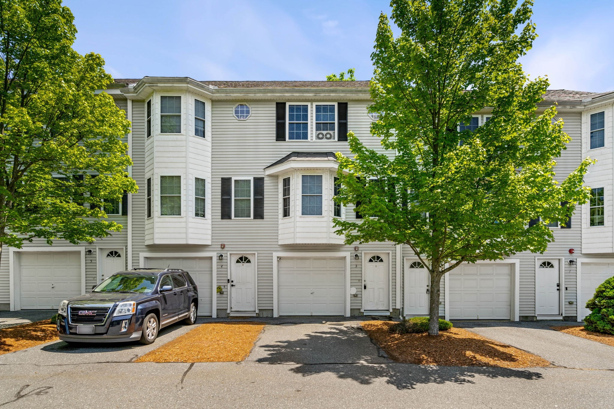 97 Hildreth St #3, Lowell, MA 01850
