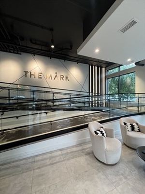 99 Sumner St, Apt 307