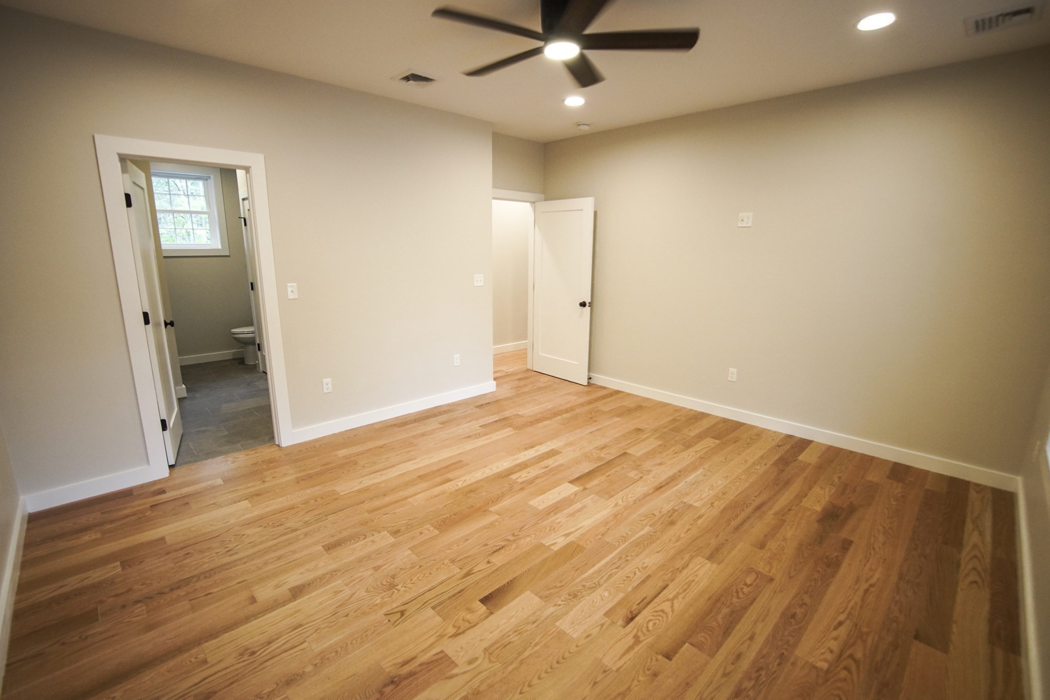 140 Tispaquin St, Middleboro, MA 02346 - Image 23