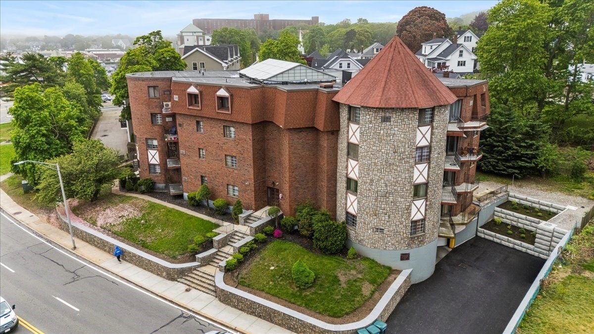 quincy - #73383904