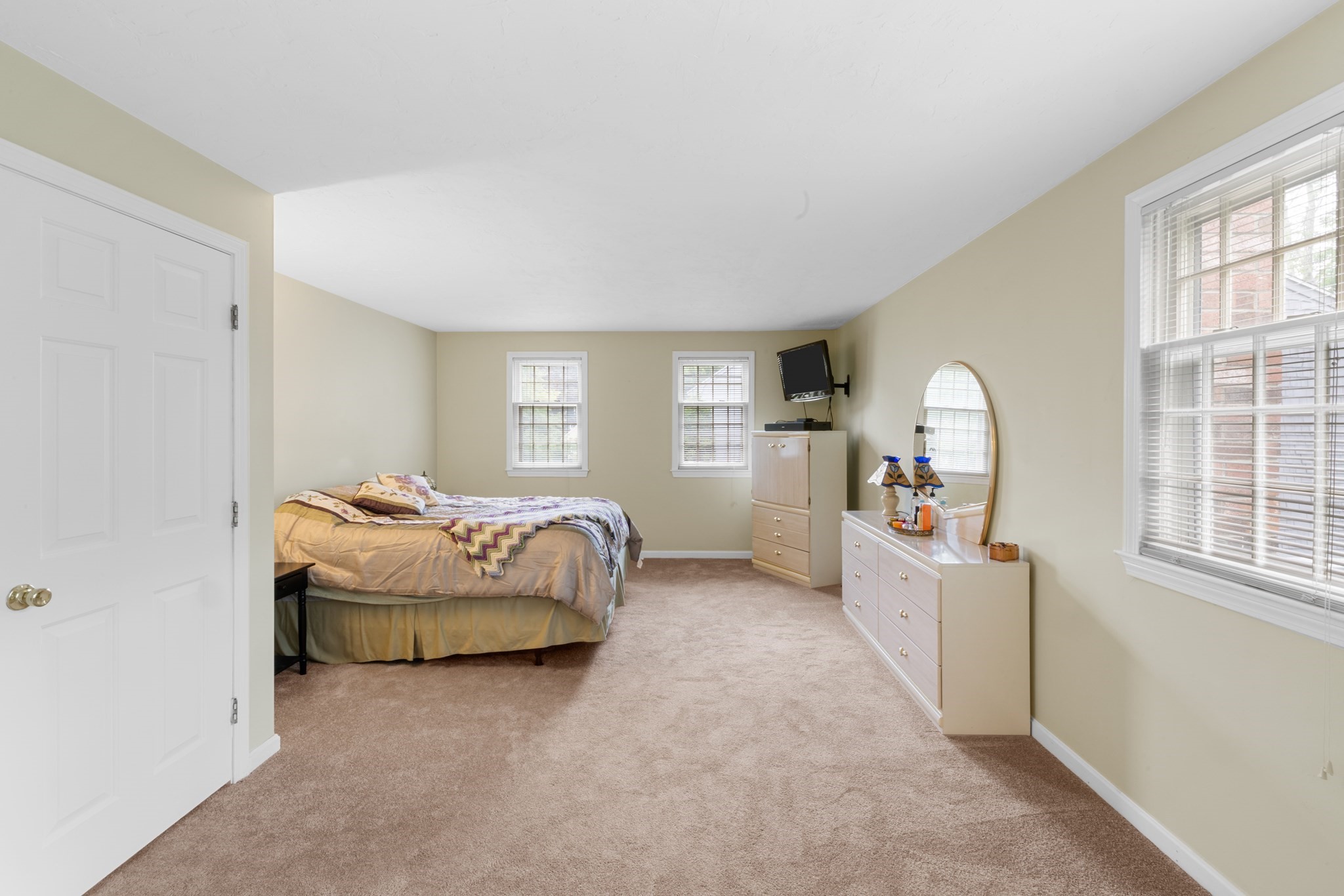 stoughton - #73384073
