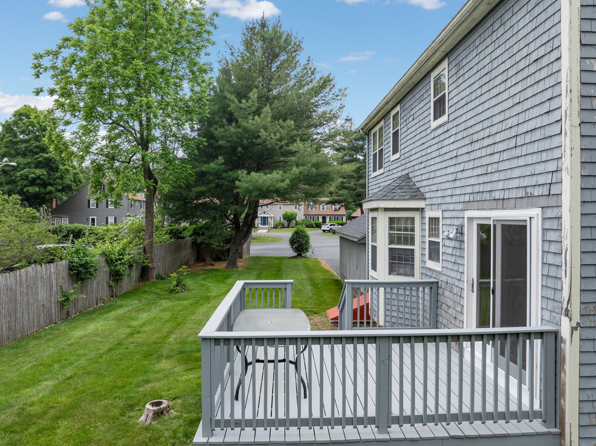 stoughton - #73384073