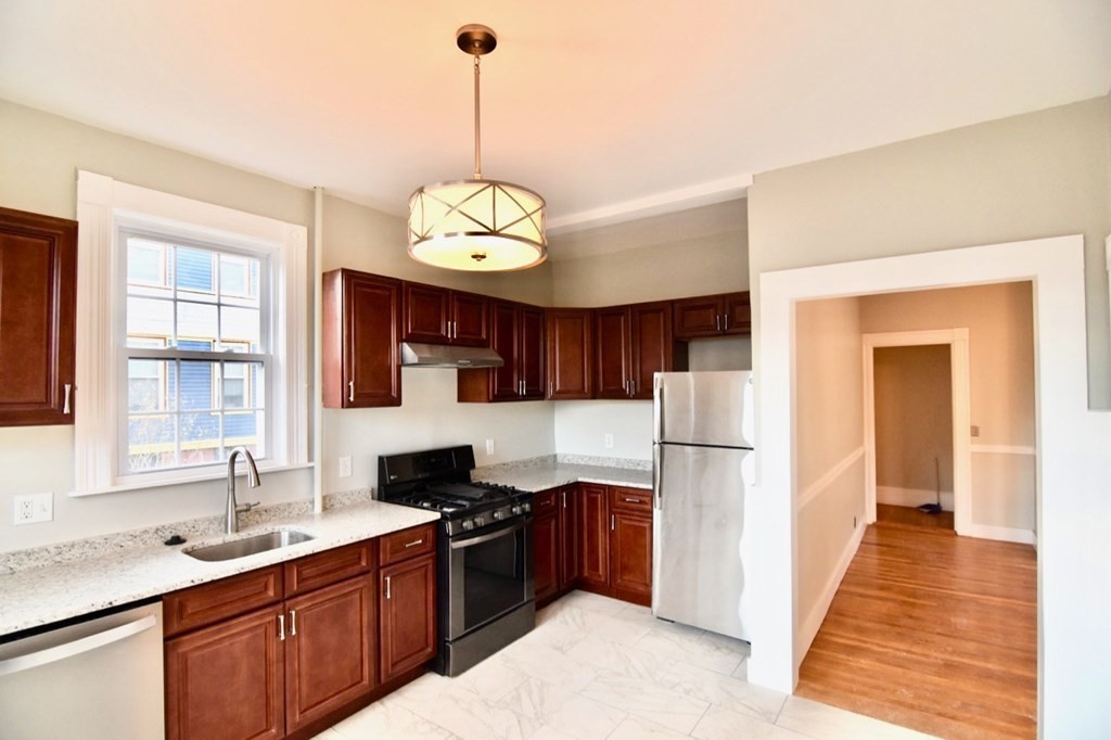 dorchester - #73384336