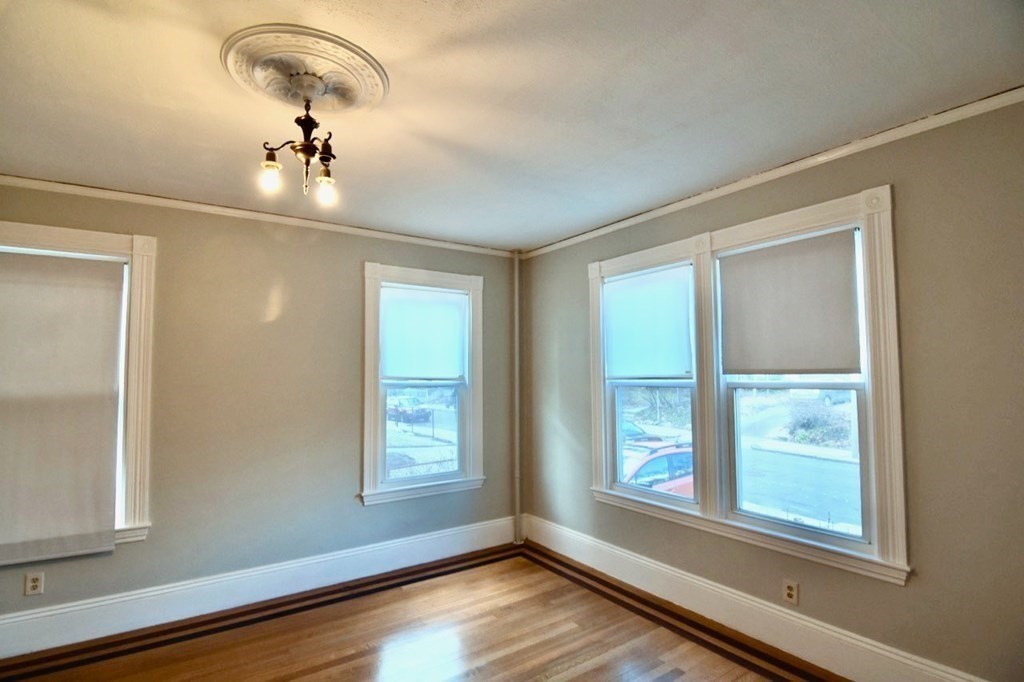 dorchester - #73384336