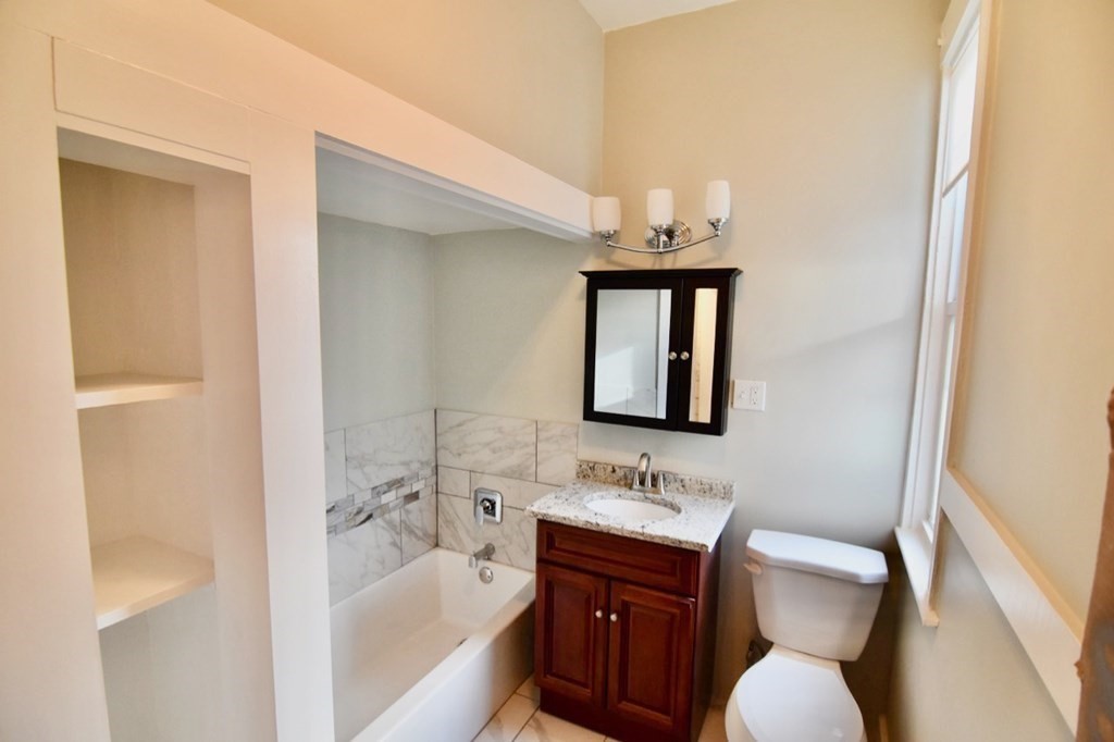 dorchester - #73384336
