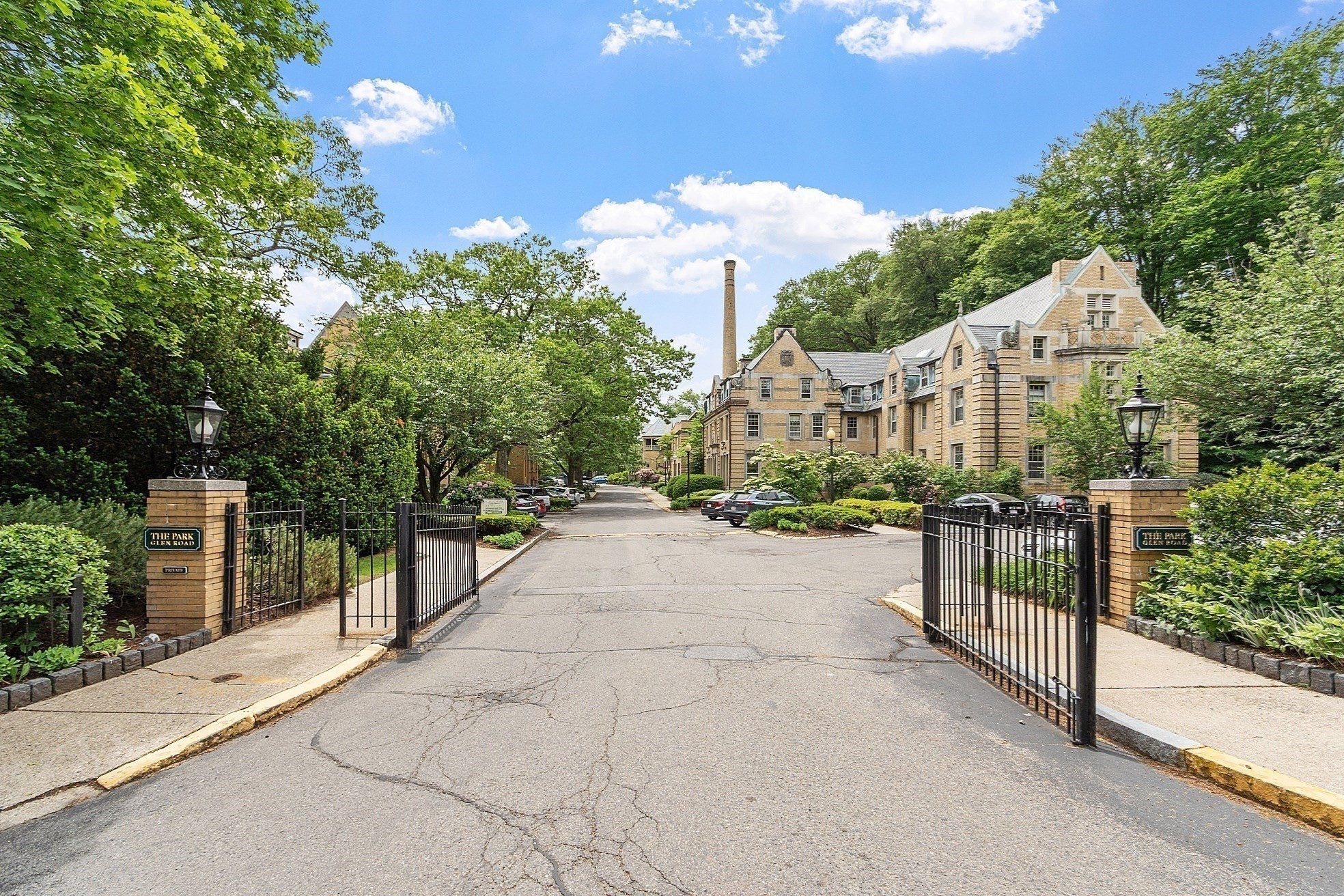 brookline - #73384823