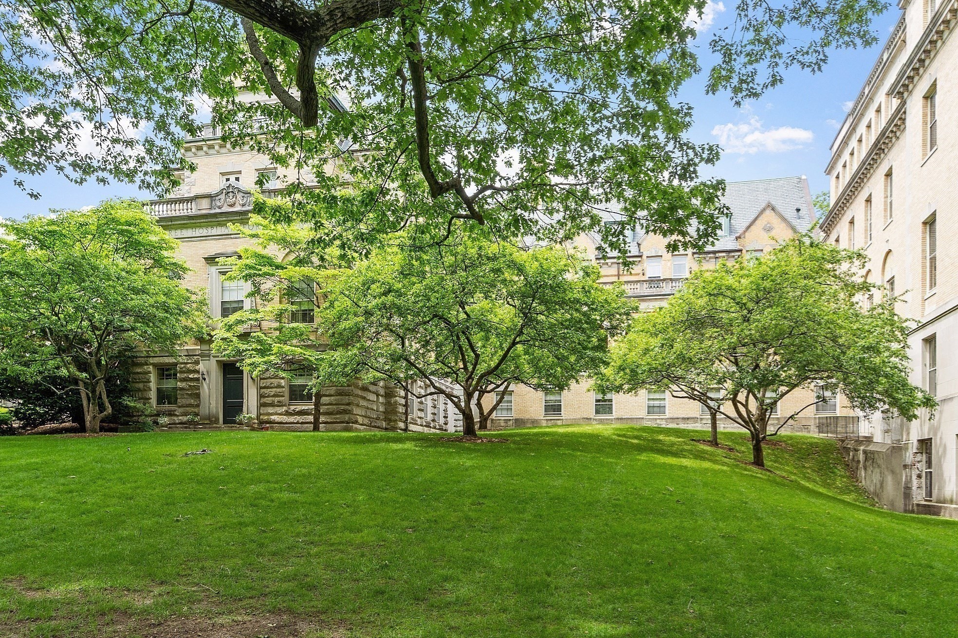brookline - #73384823