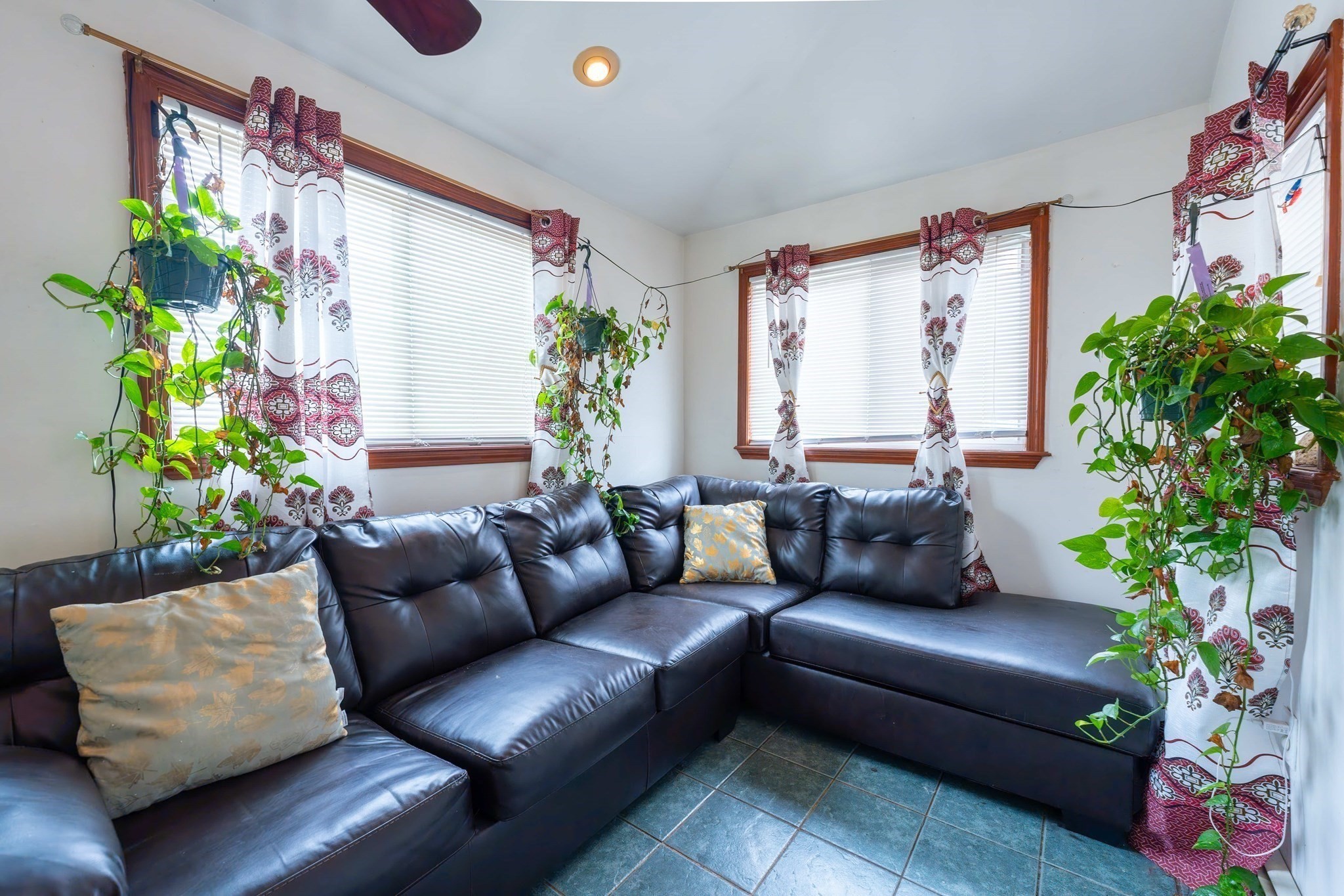 12 Charles St, Brockton, MA 02301 - Image 8