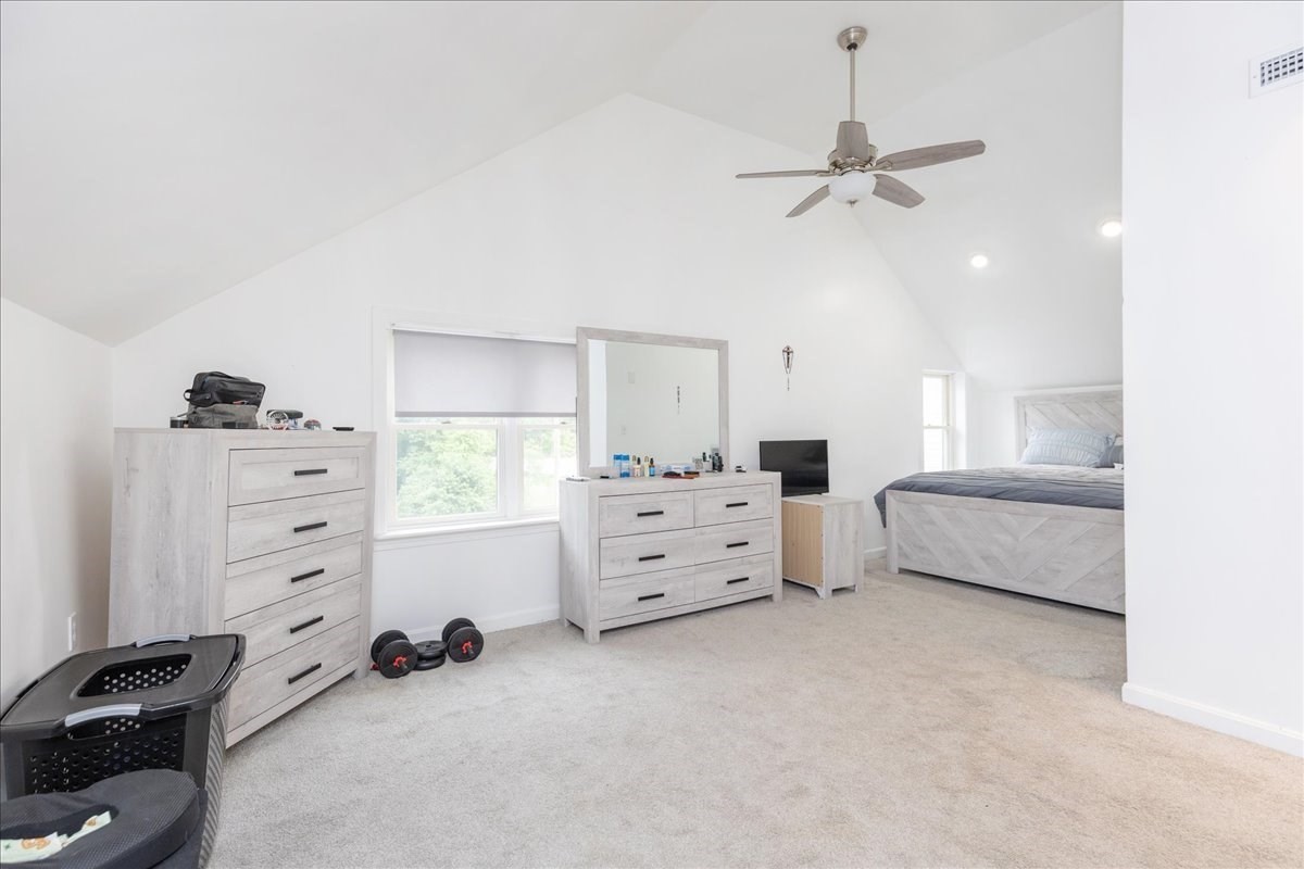 leominster - #73385055