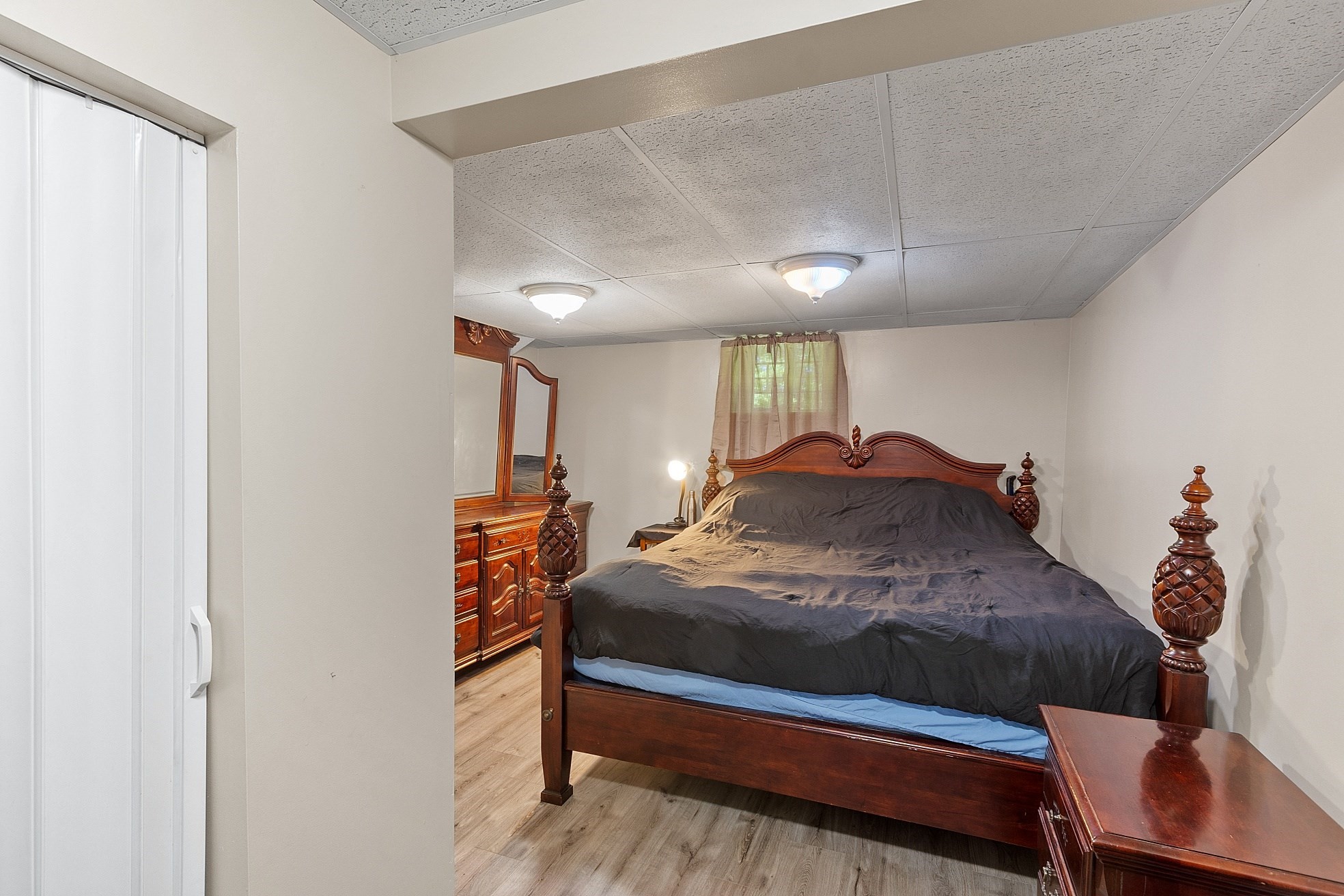 athol - #73385252