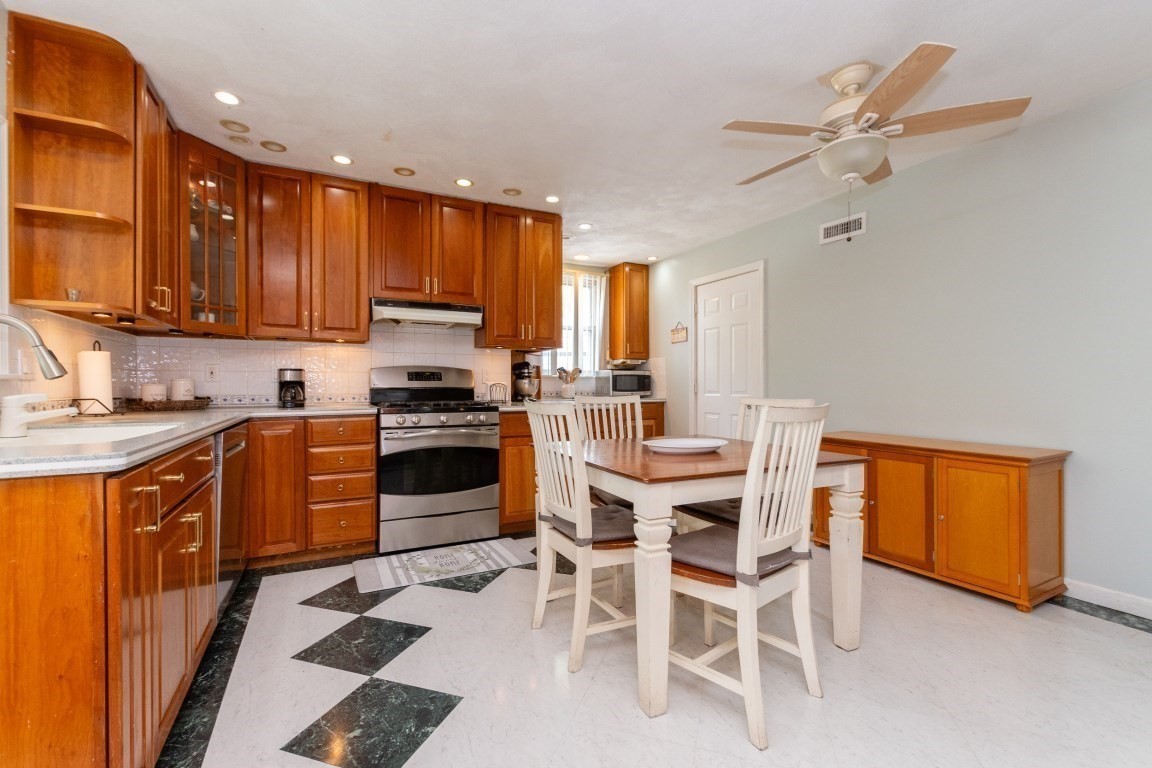malden - #73385426