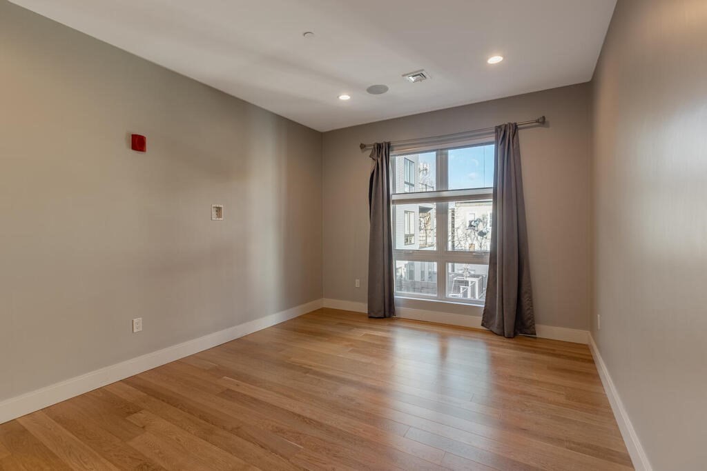 south-boston - #73385995