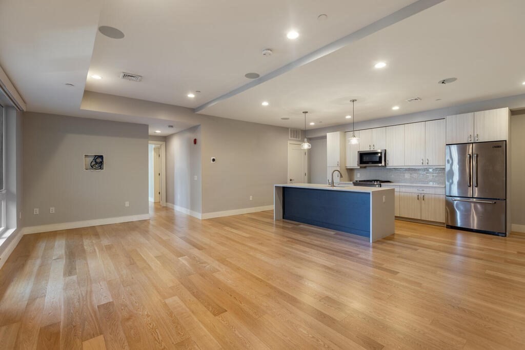south-boston - #73385995