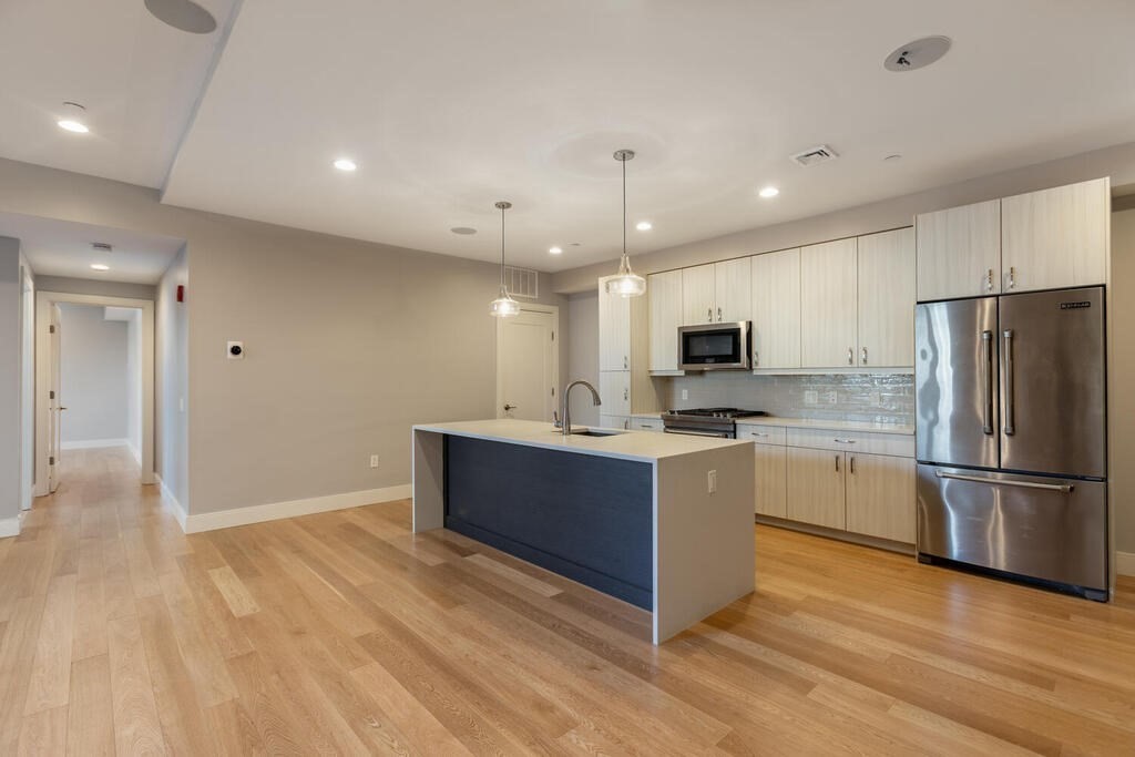 south-boston - #73385995