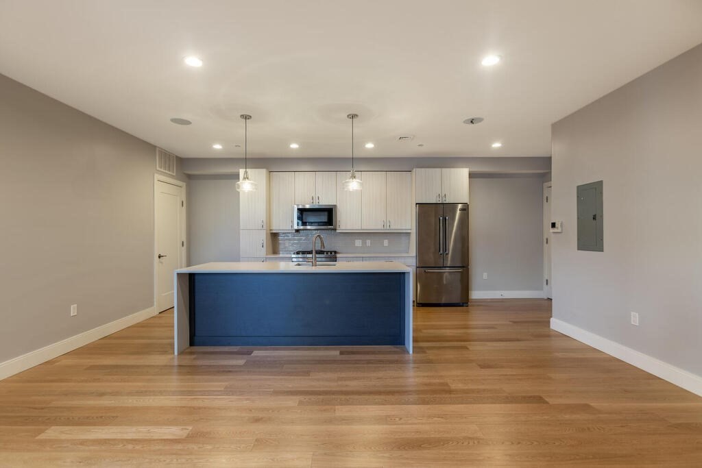 south-boston - #73385995