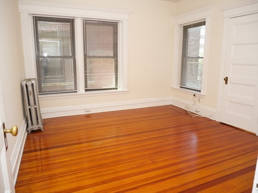 1382 Beacon, Apt 12