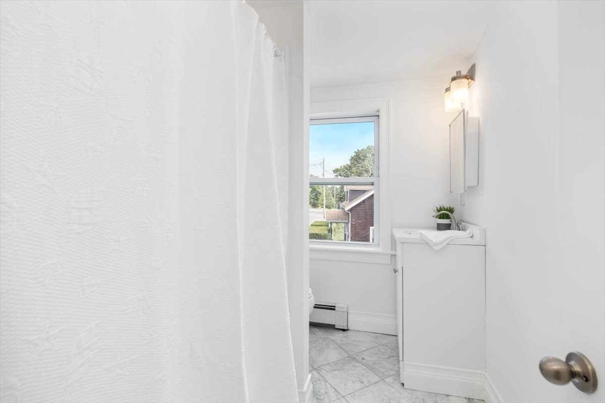 hingham - #73386574