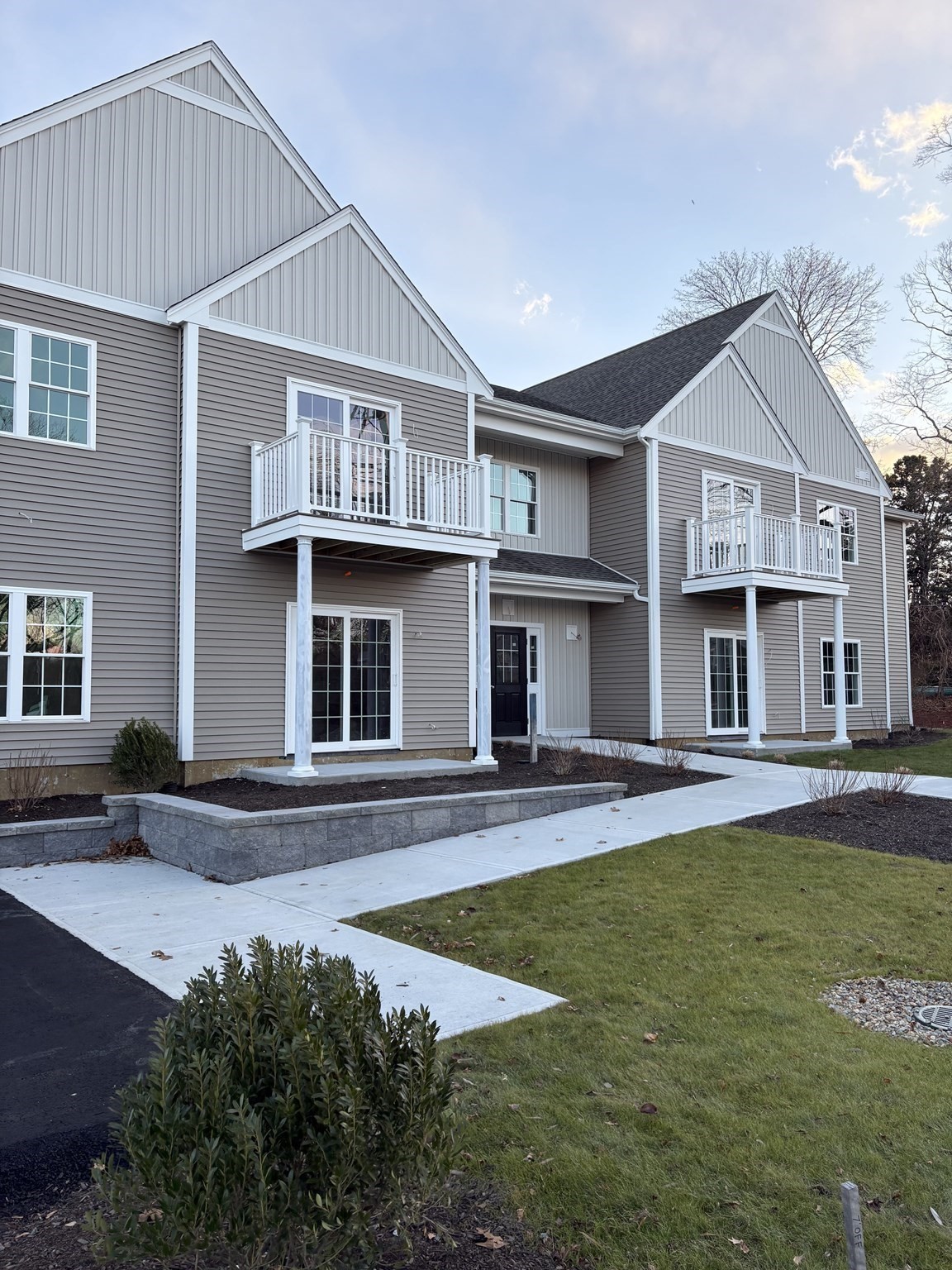 4 S Spooner St Unit 8, Plymouth, MA 02360 - Image 3