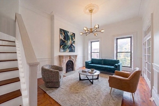 1666 Washington St, Apt 2