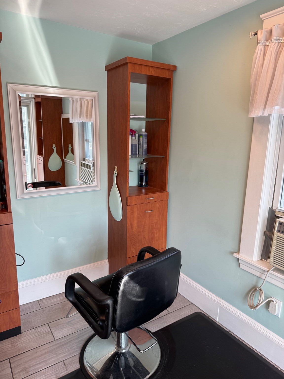 31 Adams Rd, Holden, MA 01520 - Image 1