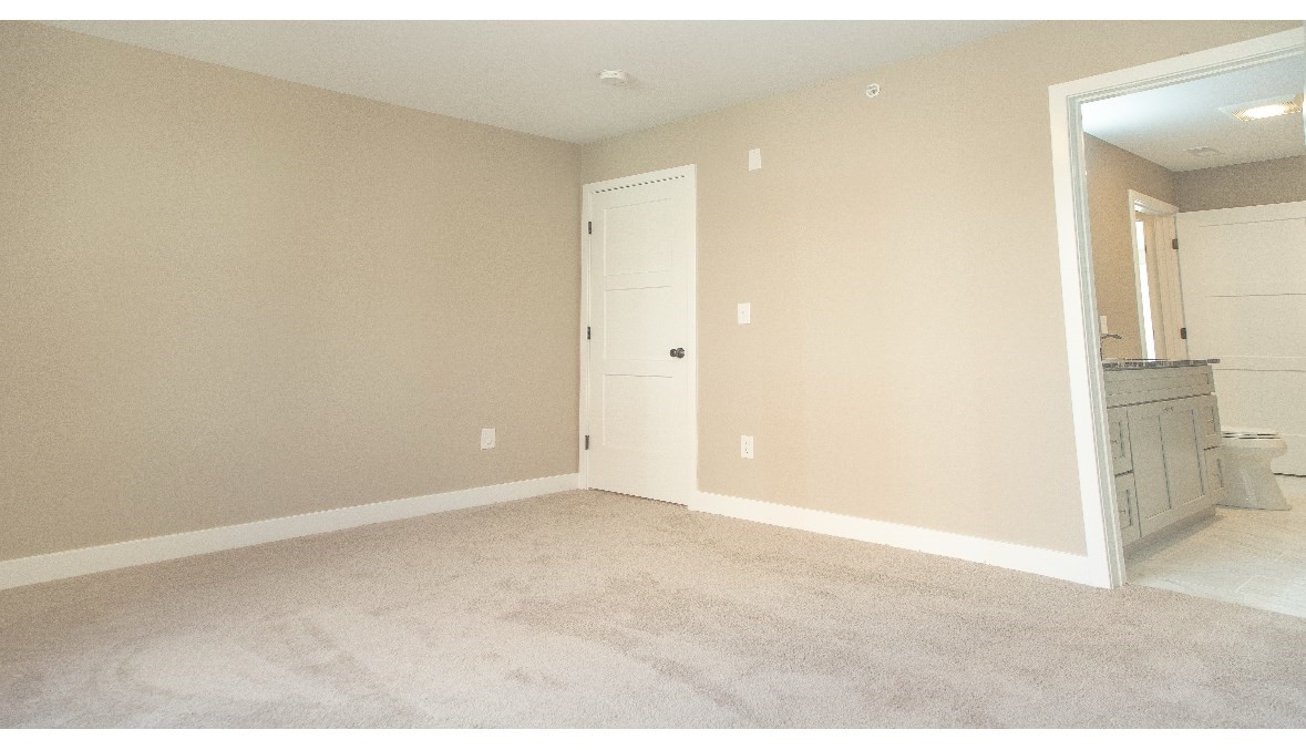 54 Richards St, Worcester, MA 01603 - Image 9