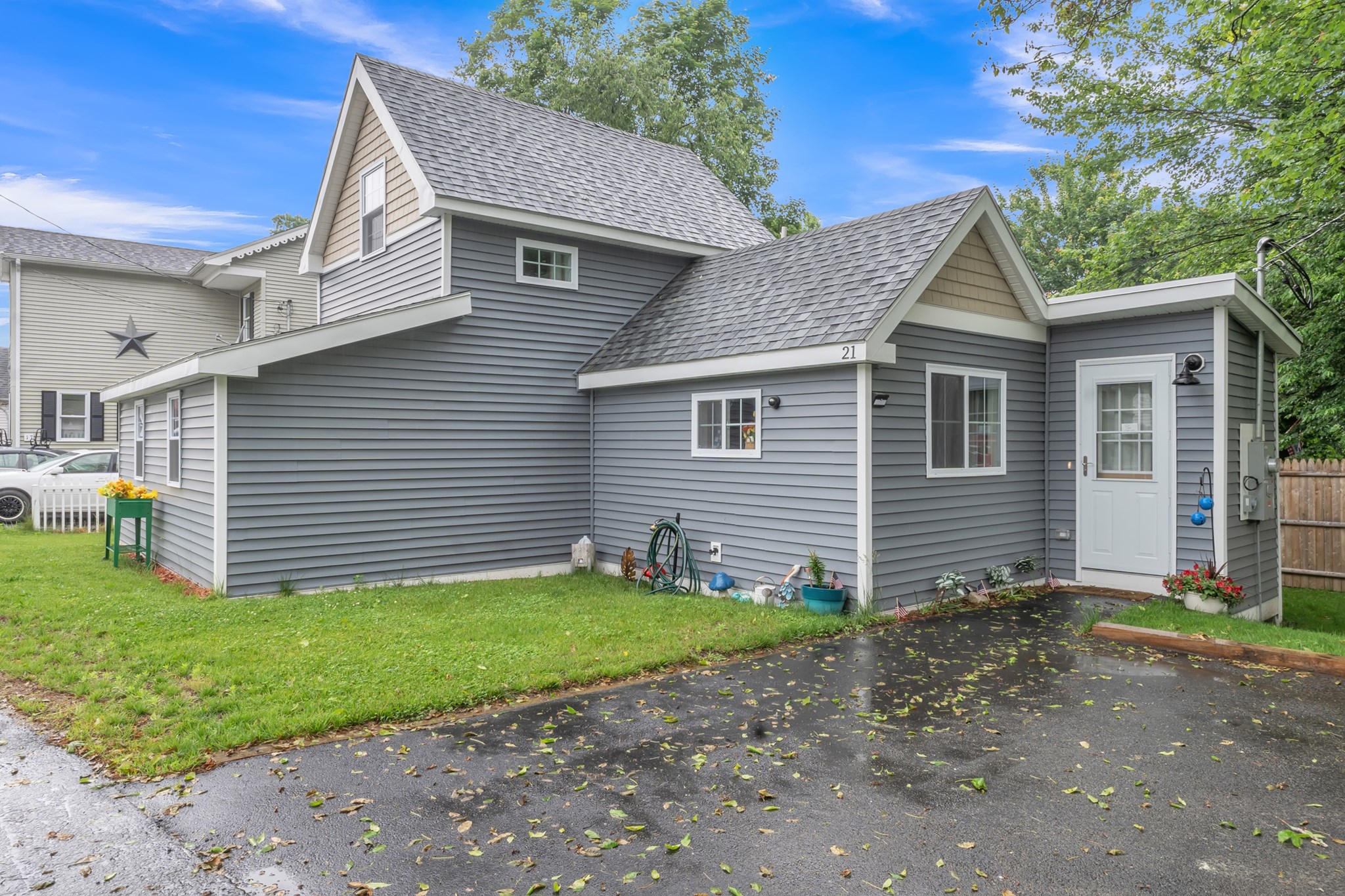21 Myrtle Ave, Sterling, MA 01564 - Image 2