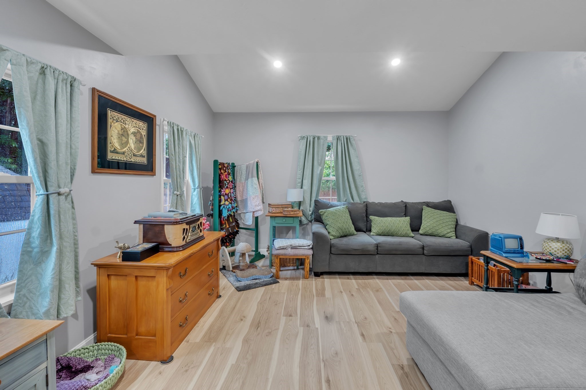 21 Myrtle Ave, Sterling, MA 01564 - Image 11