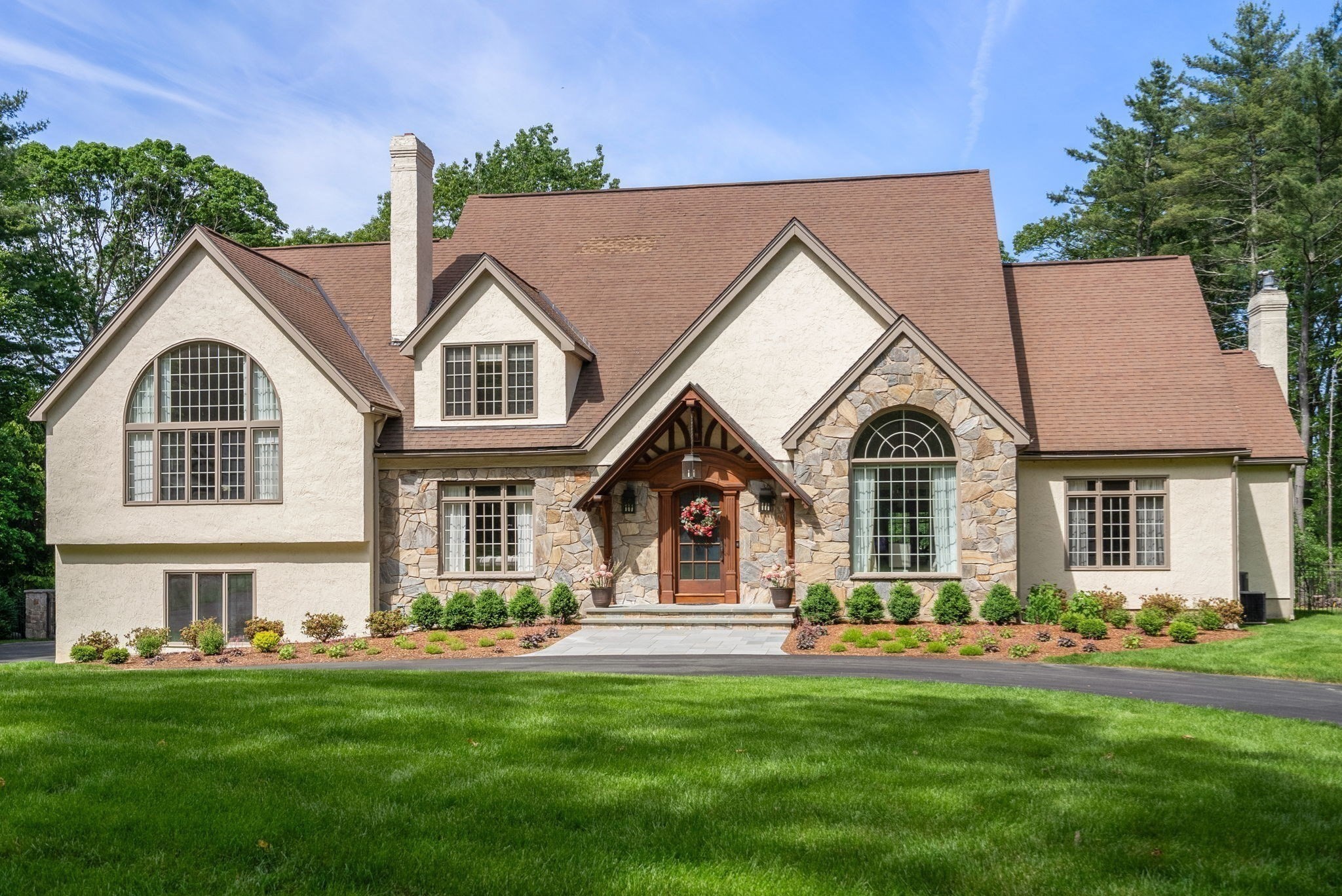 37 Greystone Lane, Sudbury, MA 01776